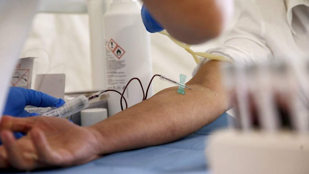 италия тест кровь