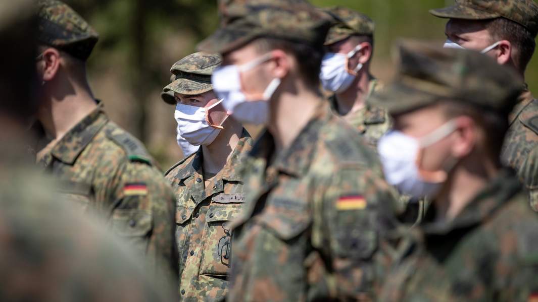 Солдаты 104 танкового батальона бундесвера