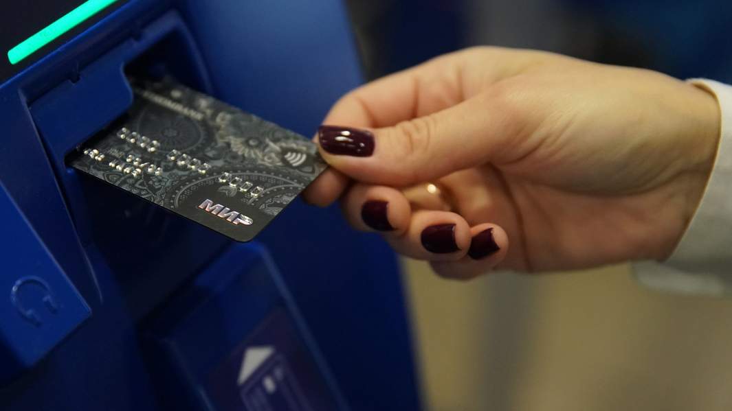 Час от часу полегче? В России предложили ввести почасовую оплату труда