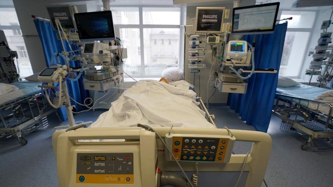 ивл короновирус лечение