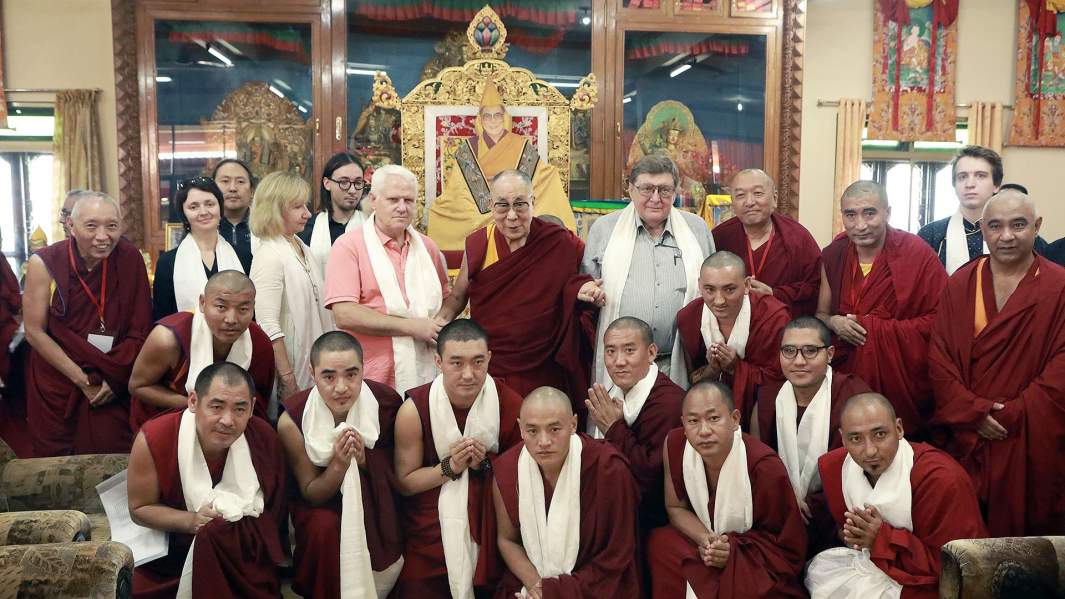 Встреча монахов с Далай-Ламой