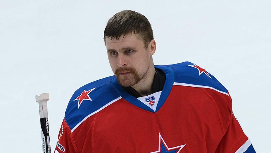 Вратарь ЦСКА Илья Брызгалов. 2012 год