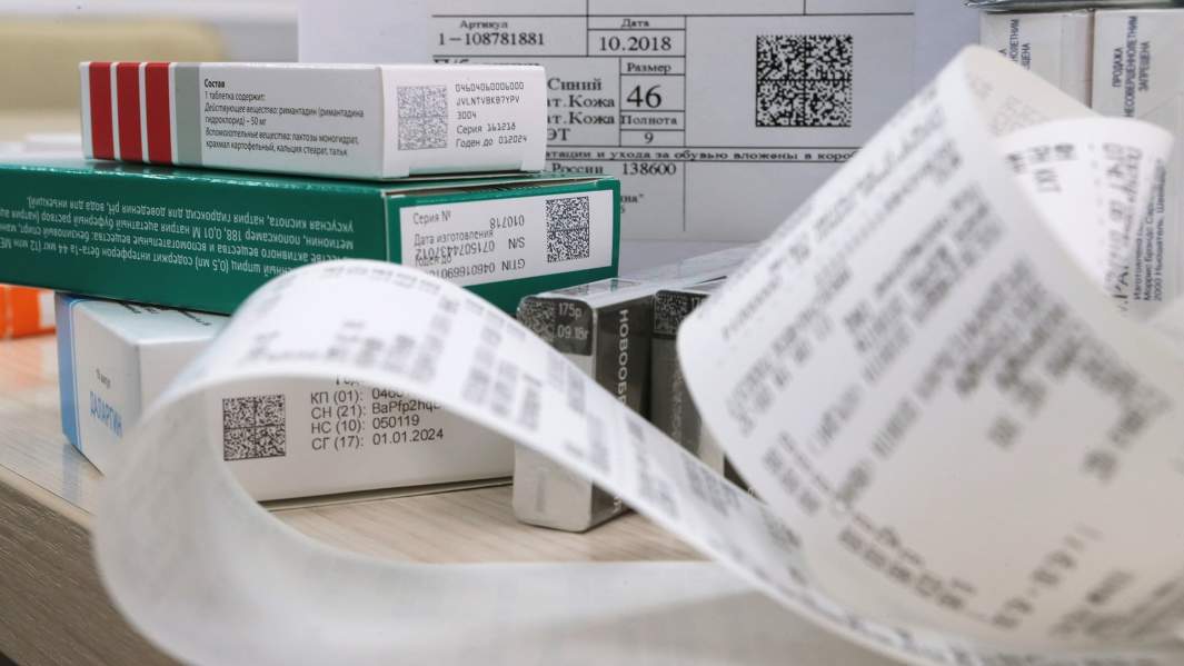 Правила переноса: власти отказались откладывать маркировку обуви, лекарств и сигарет