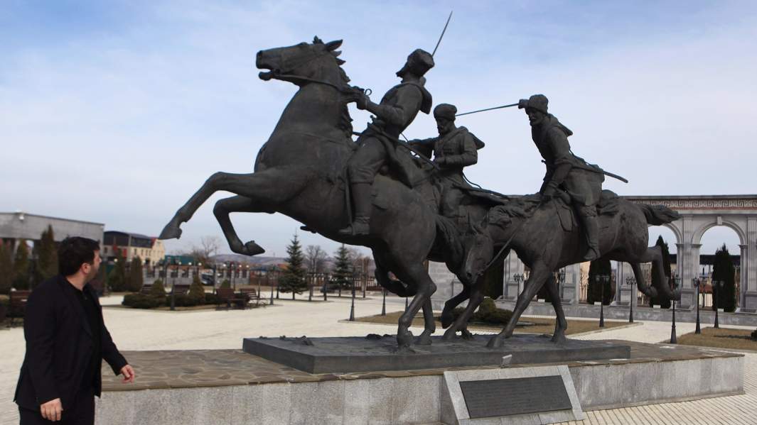 Мемориал памяти и славы в городе Назрани.