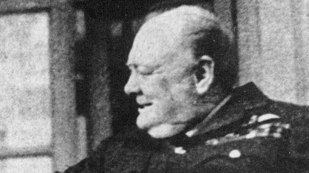 Премьер-министр Великобритании Уинстон Черчилль