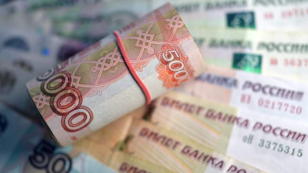 Денежные купюры и монеты