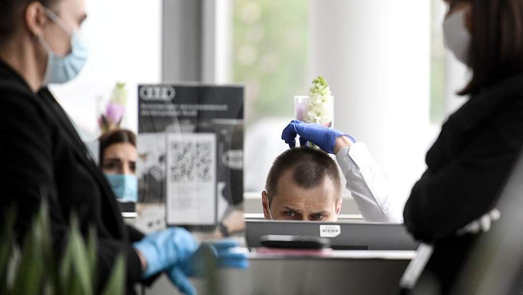 Менеджер автосалона