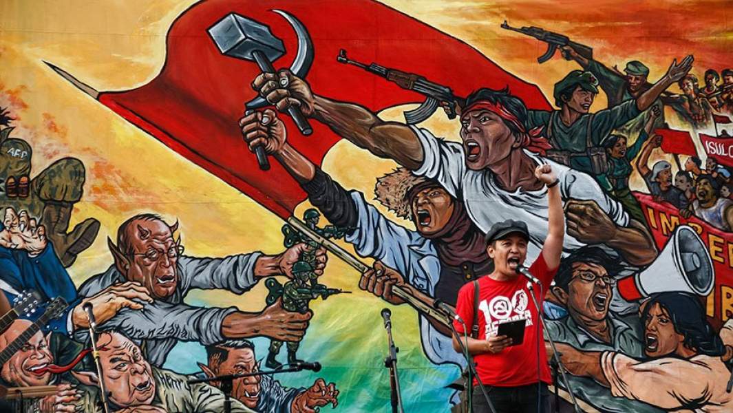 Руководитель левых позиций альянса Bayan Ренато Рейес