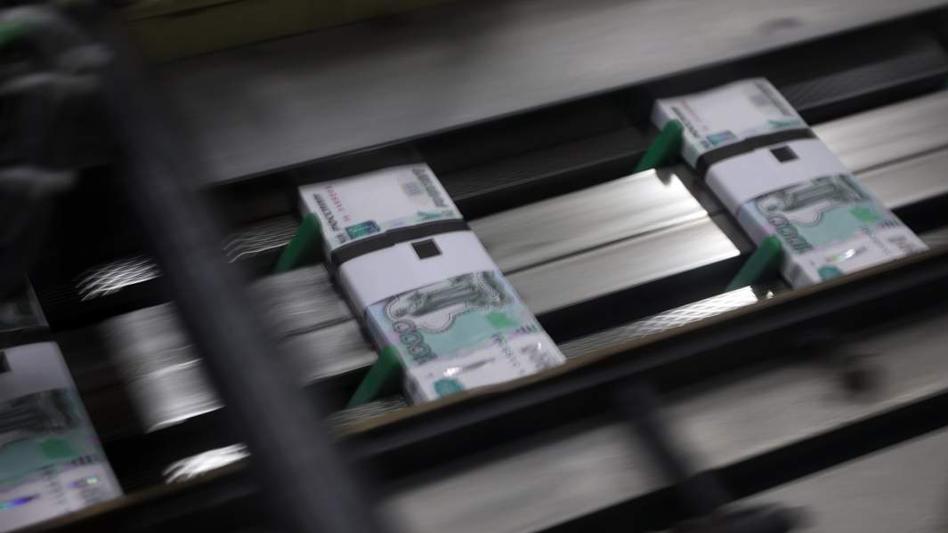 Инвалидам две очереди: на закрытие долгов по жилью может потребоваться еще 20 лет