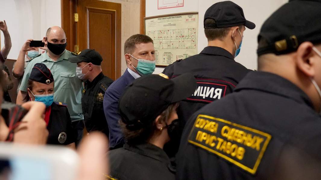 Губернатор Хабаровского края Сергей Фургал в Басманном суде, Москва