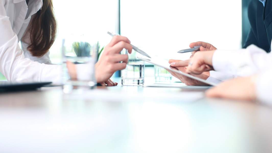 Далеко пойдут: почему важно следить за карьерным ростом выпускников ВУЗов