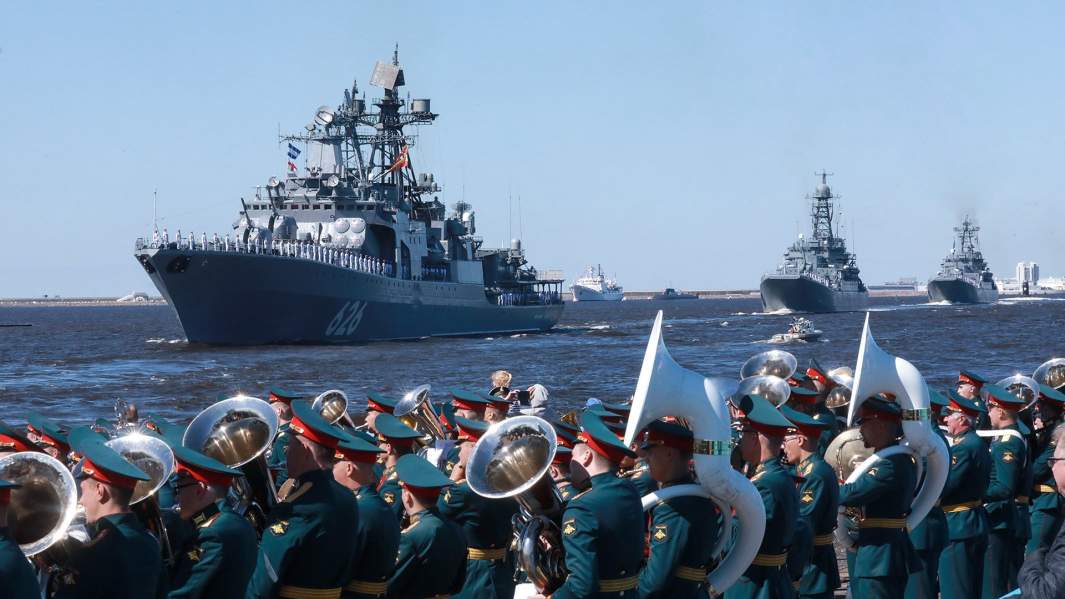 Большой противолодочный корабль Вице-адмирал Кулаков