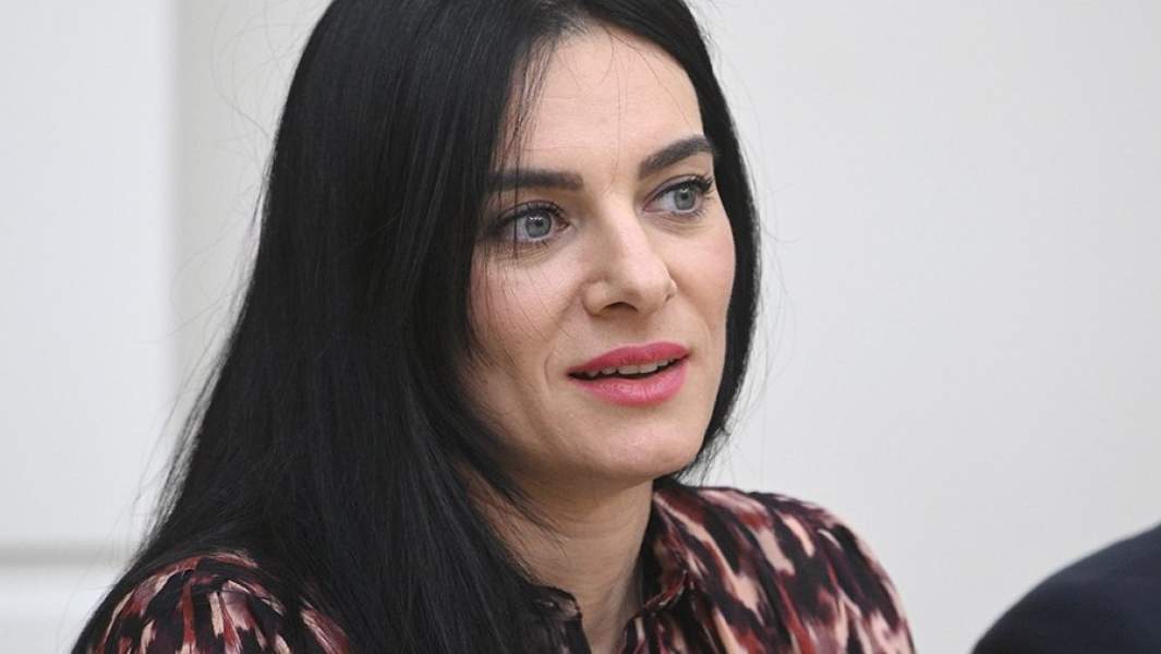 Двукратная олимпийская чемпионка, глава комиссии спортсменов ВФЛА Елена Исинбаева