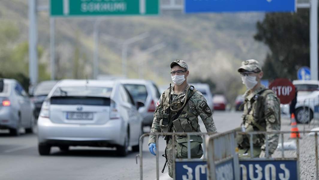 Власти Грузии закрыли Тбилиси для въезда и выезда во время пандемии коронавируса COVID-19