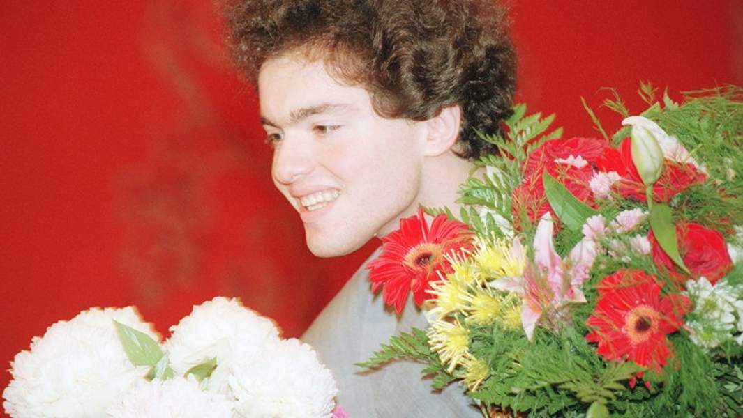 Евгений Кисин во время вручения ему премии «Триумф». 1997 год