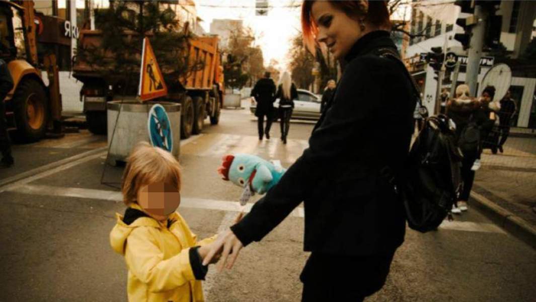 мать с ребенком