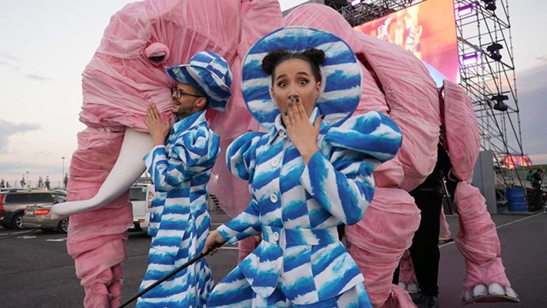 Шоу «Timeless. Люби меня крепко»