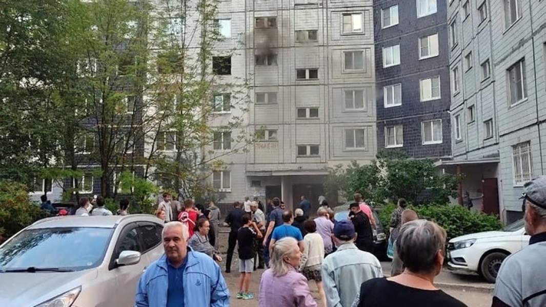 На месте взрыва газа с возгоранием в квартире в жилом доме на улице Батова в Ярославле