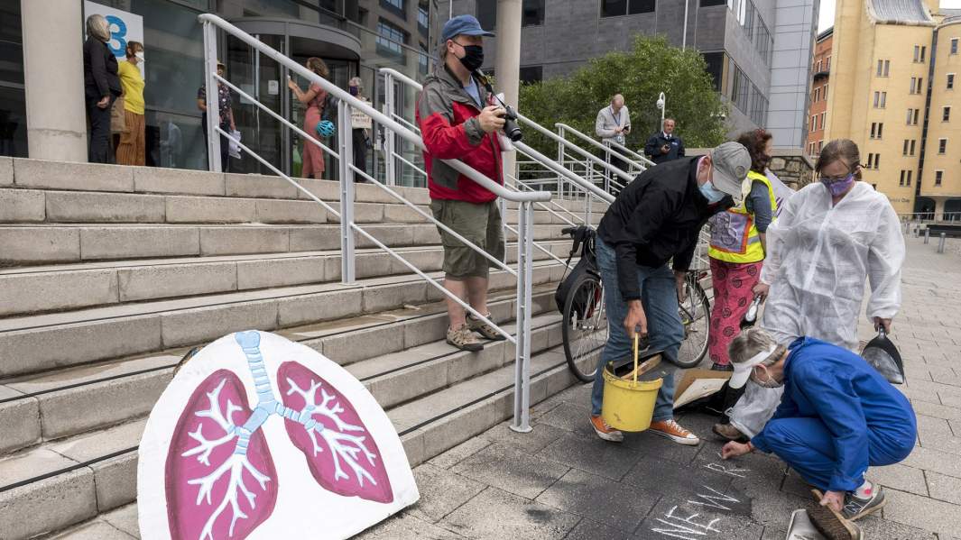 Активисты движения Extinction Rebellion, Бристоль, Великобритания