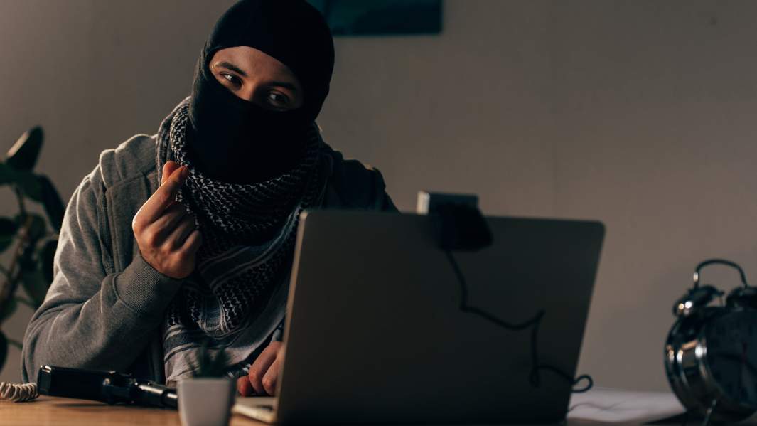 Боевики с мемами: как в Узбекистане борются с ячейками джихадистов