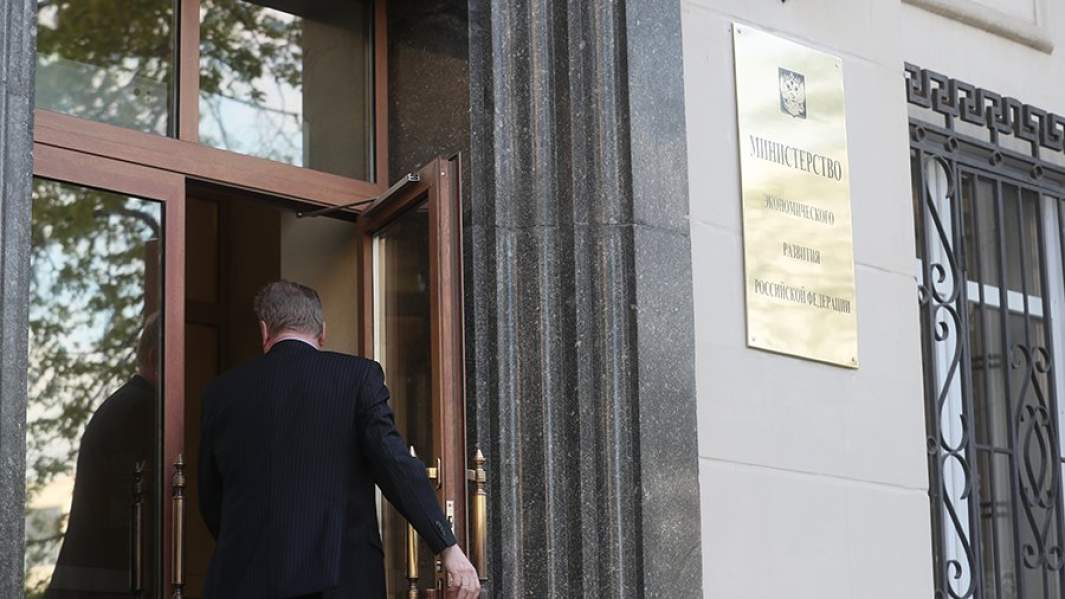 Сами с деньгами: каждый четвёртый регион запустил свою помощь бизнесу