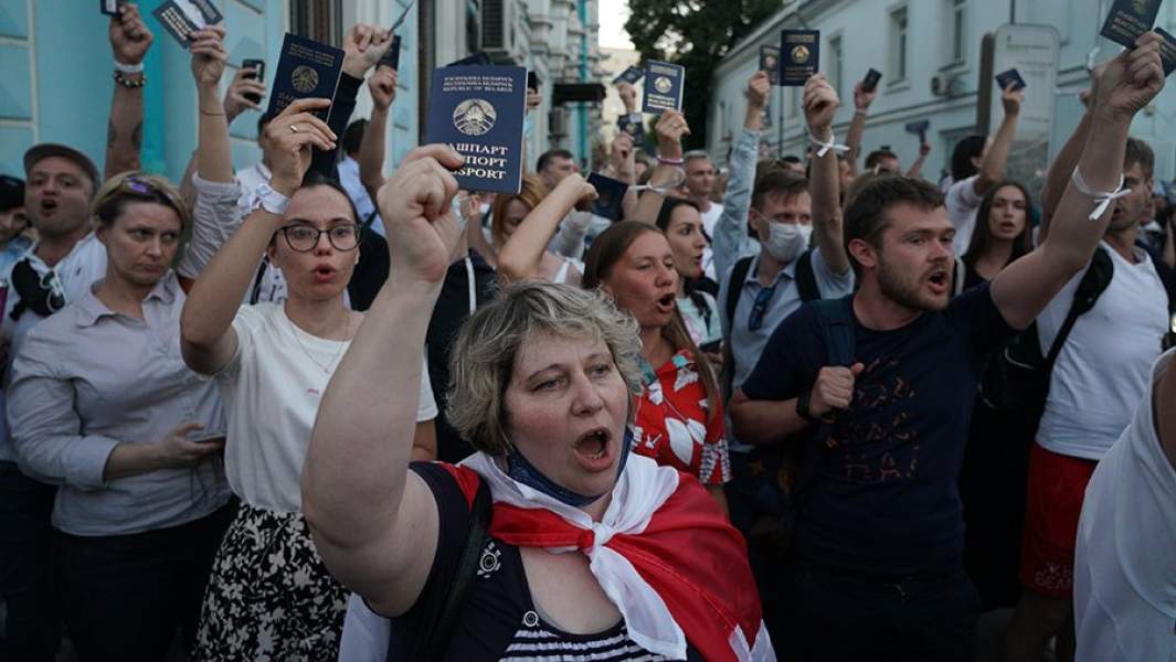 Ситуация у посольства Белоруссии в Москве 