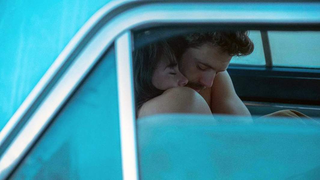 Кадр из фильма «Любовь на троих»