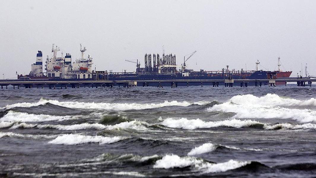 Прибытие иранского танкера с нефтепродуктами «Fortune»