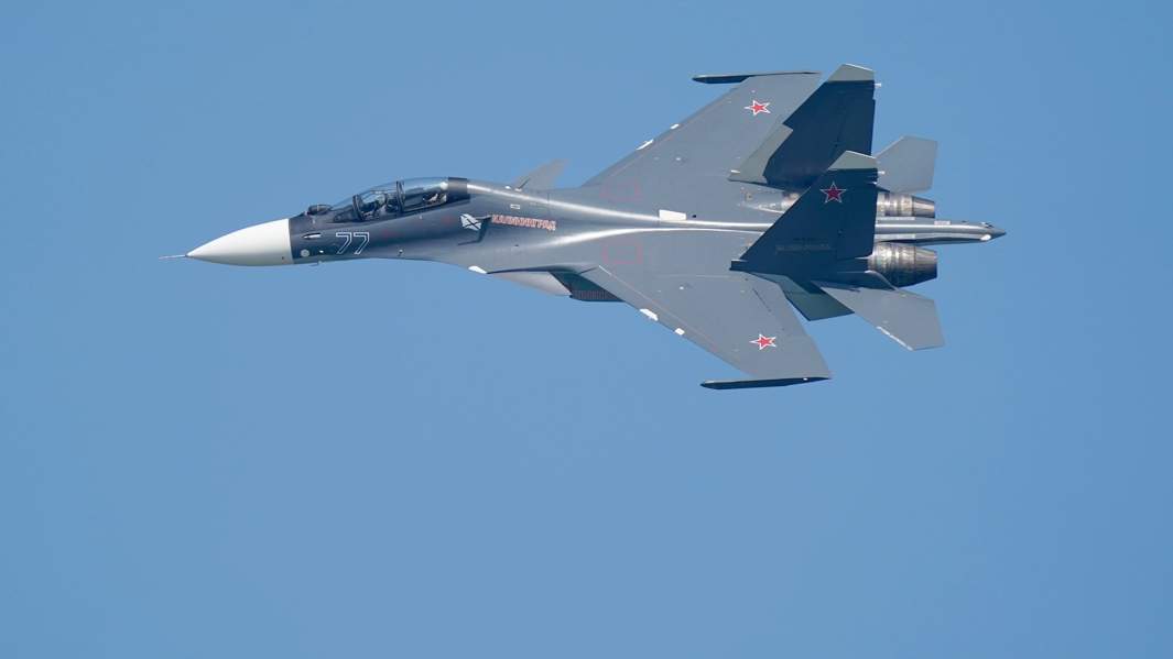 Многофункциональный истребитель Су-30СМ