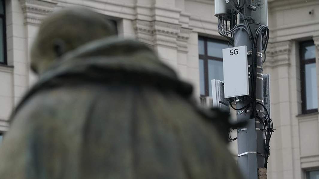 Вышка 5G на Тверской улице в Москве