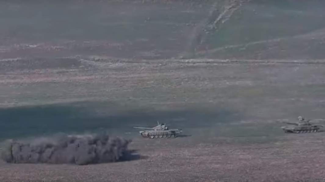 Уничтожение азрбайджанских танков вооруженными силами Армении