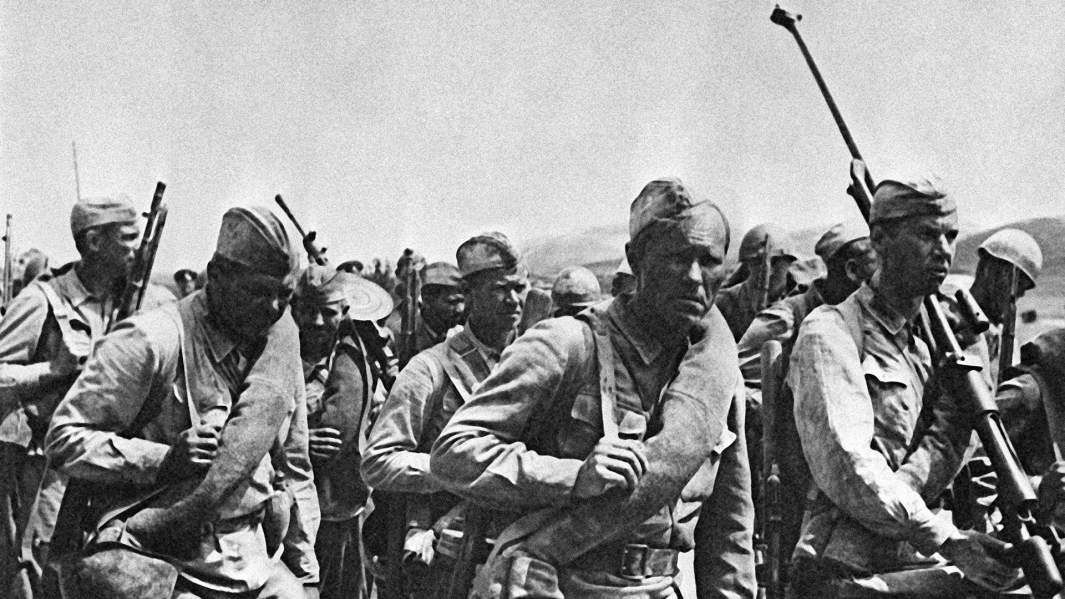 Кадр из кинофильма «Они сражались за Родину»