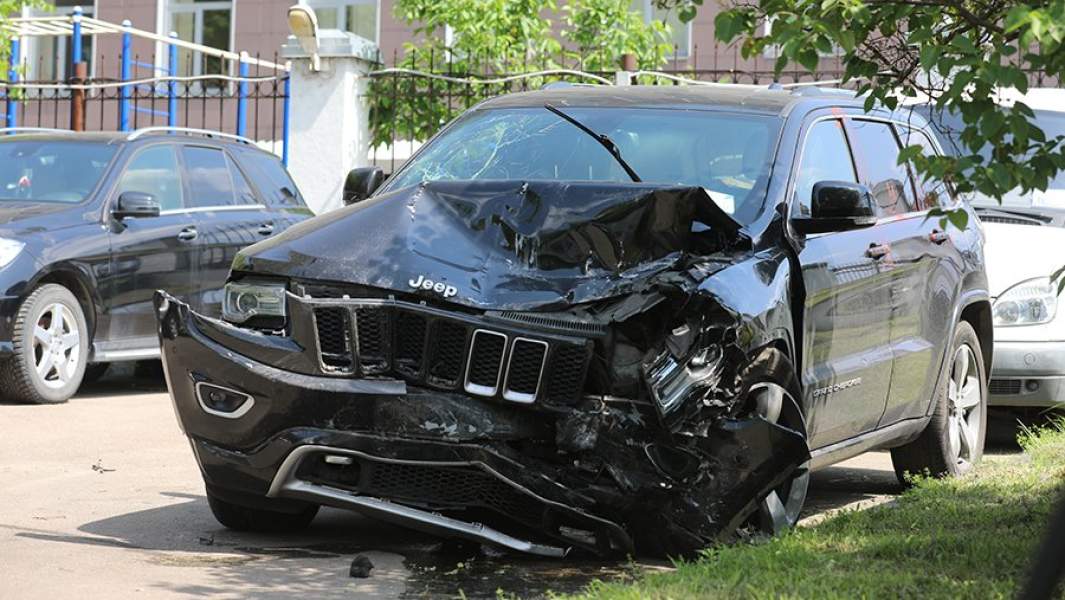 автомобиль 