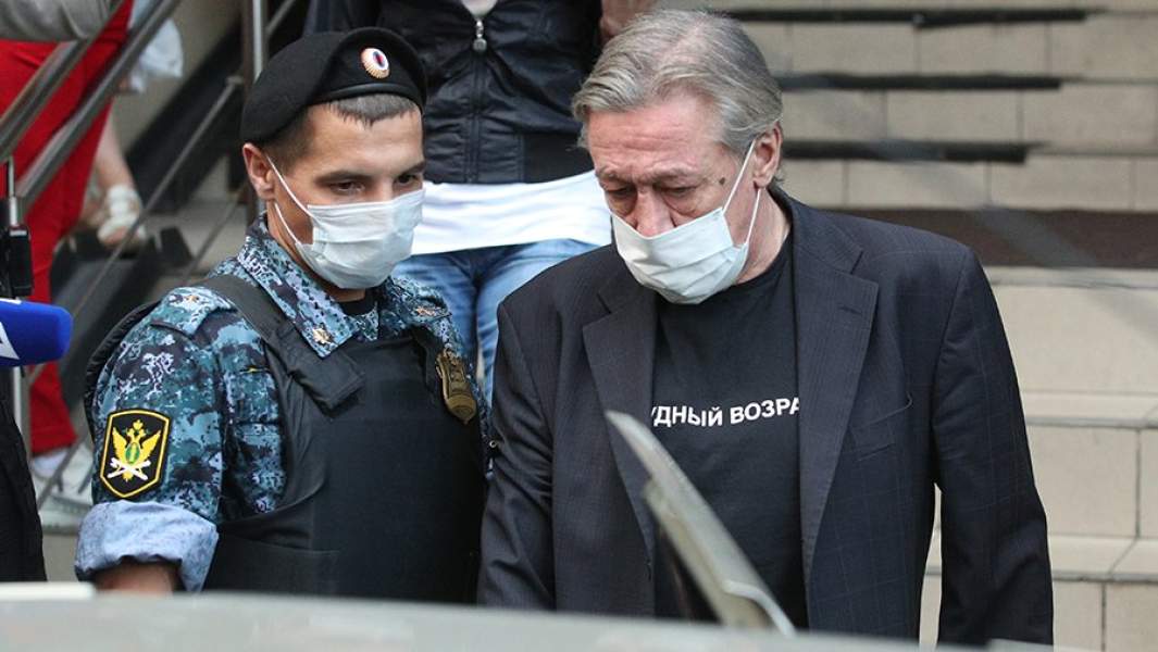 актер Михаил Ефремов 