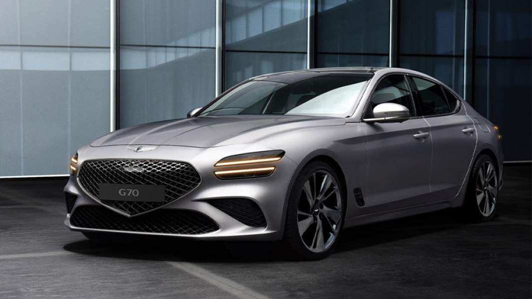 Genesis G70