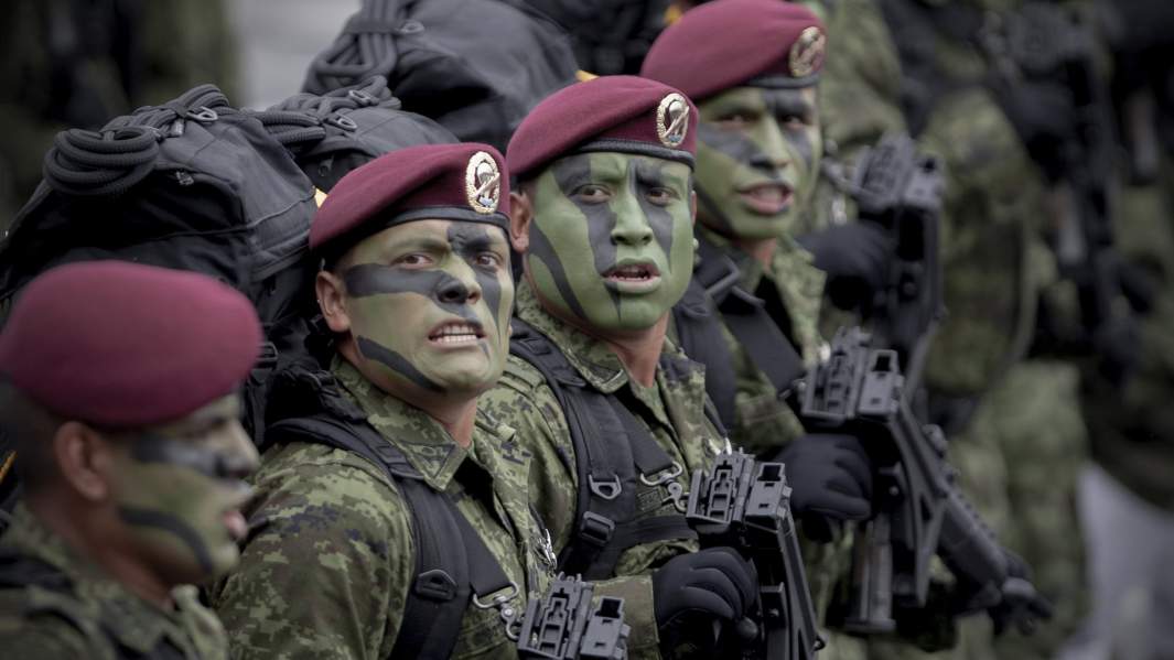 Солдаты мексиканской армии