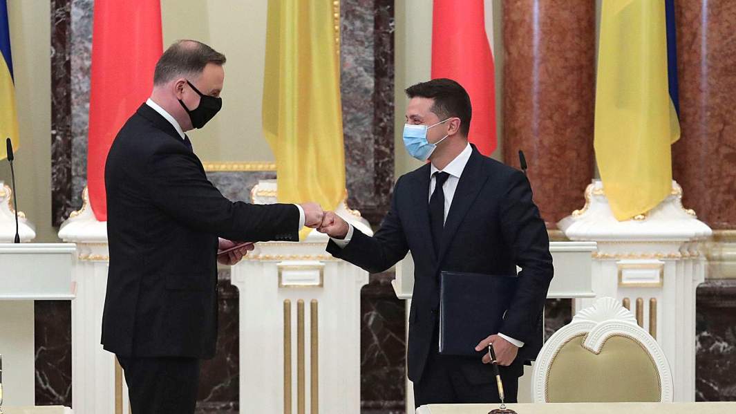 Президент Украины Владимир Зеленский и президент Польши Анджей Дуда во время встречи