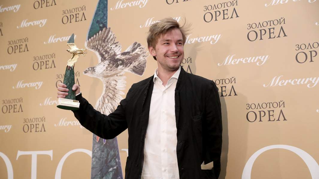 Актер Александр Петров