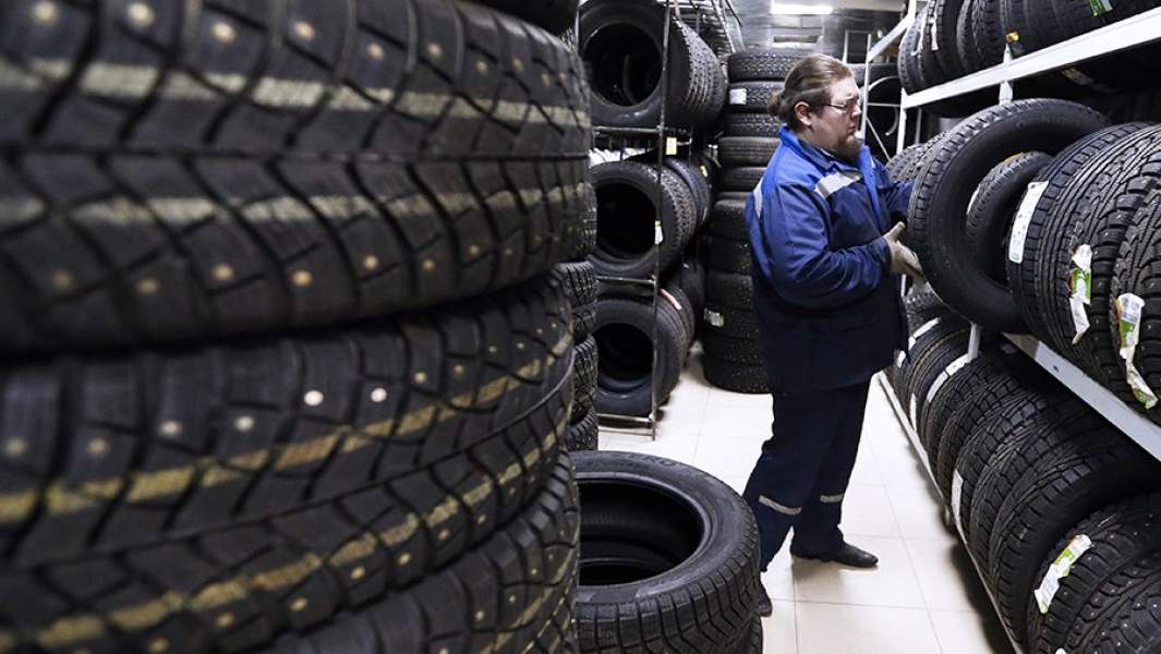 Продажа автомобильных шин в одном из магазинов