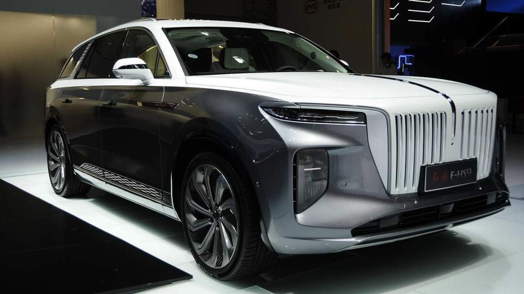 Hongqi E-HS9
