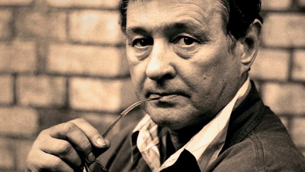 Роман Виктюк