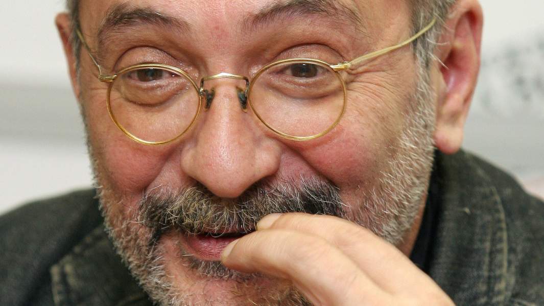 Кибиров. Кибиров. Кибиров. Т кибирова биография. Кибиров.