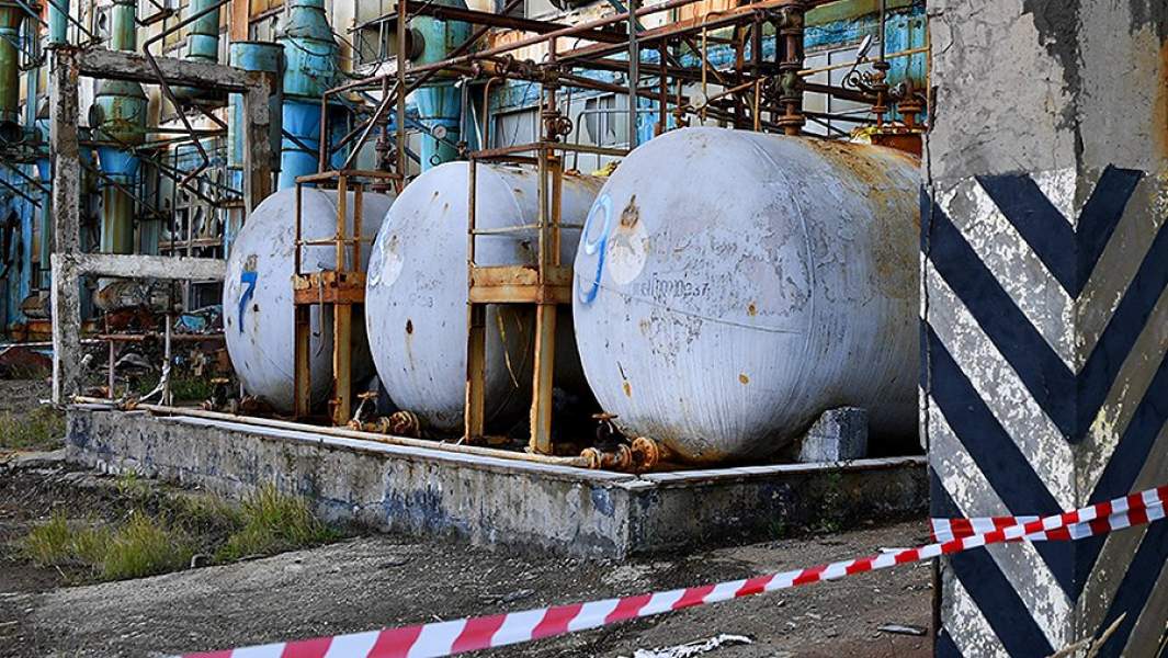 Емкости с токсисными отходами 