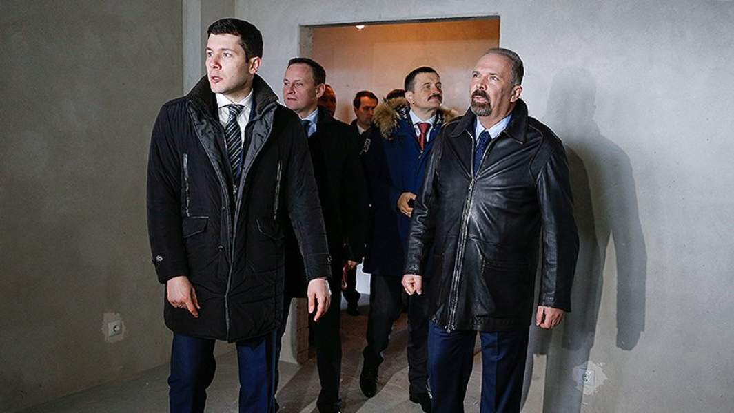 Антон Алиханов и Михаил Мень