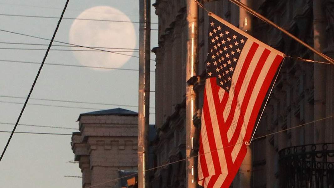 флаг США, луна 