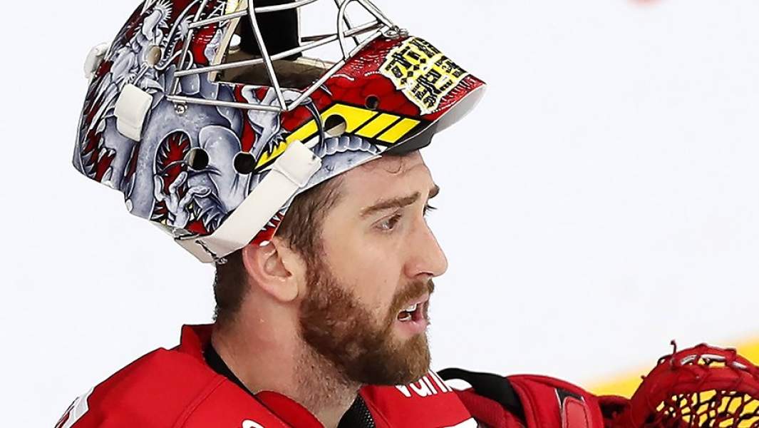 Вратарь «Куньлунь Ред Стар» Джереми Смит 