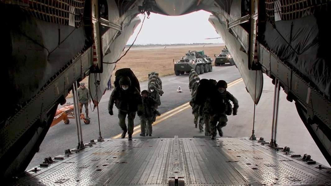 Отправка российского миротворческого контингента в Нагорный Карабах