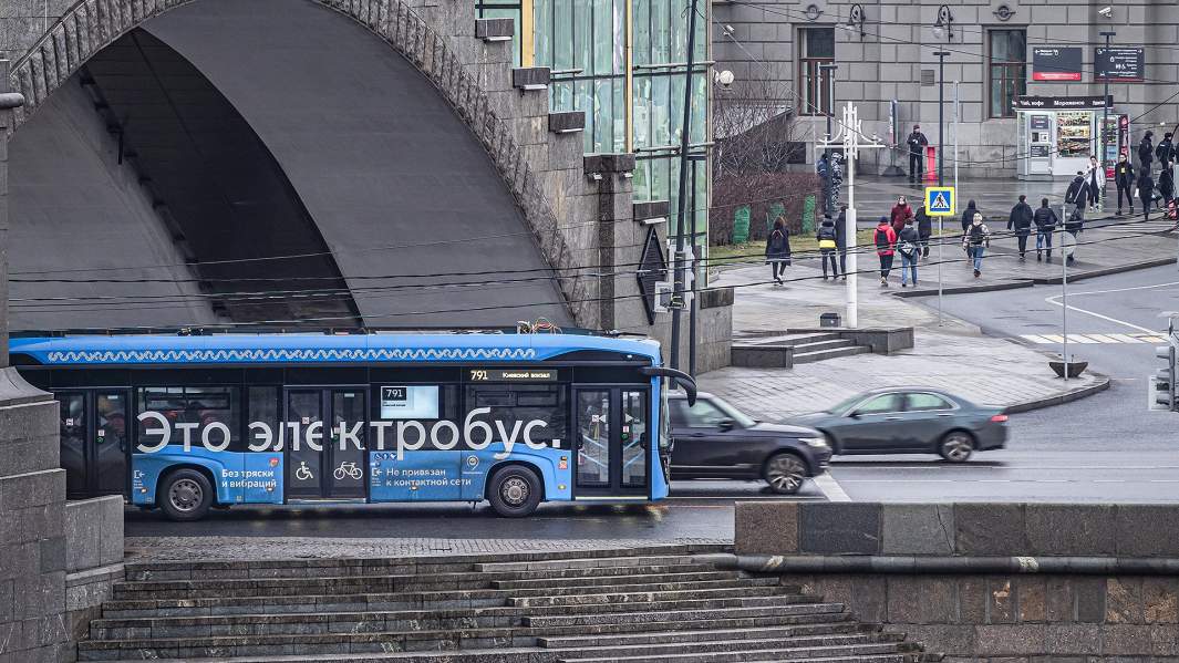 электробус