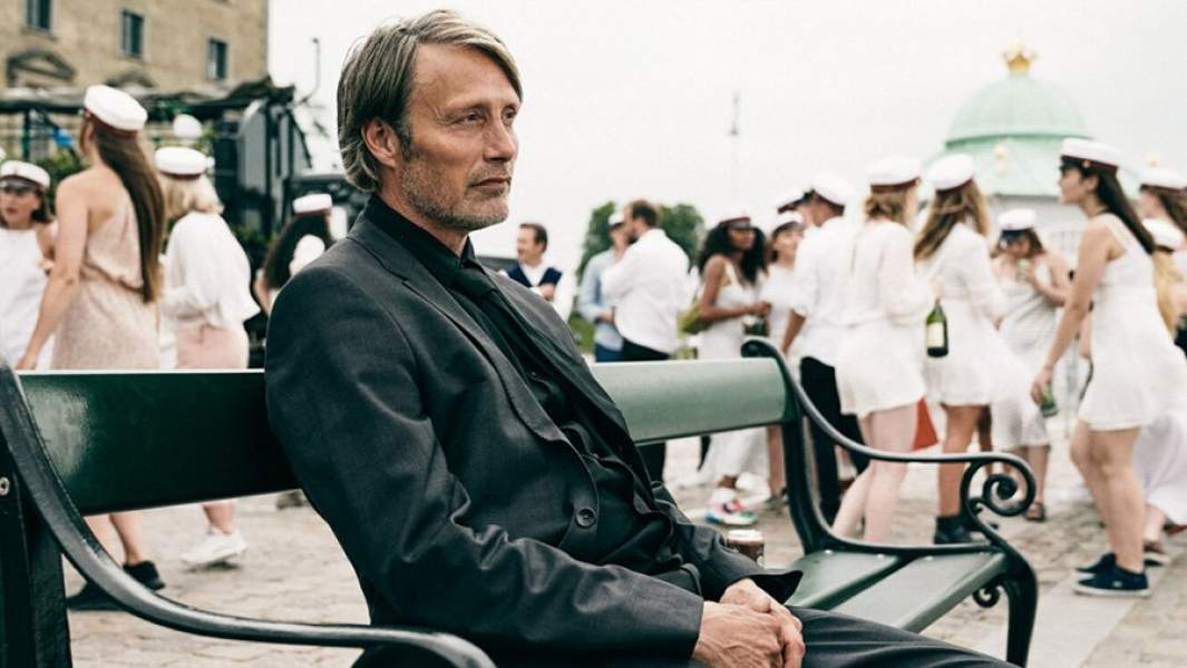 Кадр из кинофильма «Еще по одной»