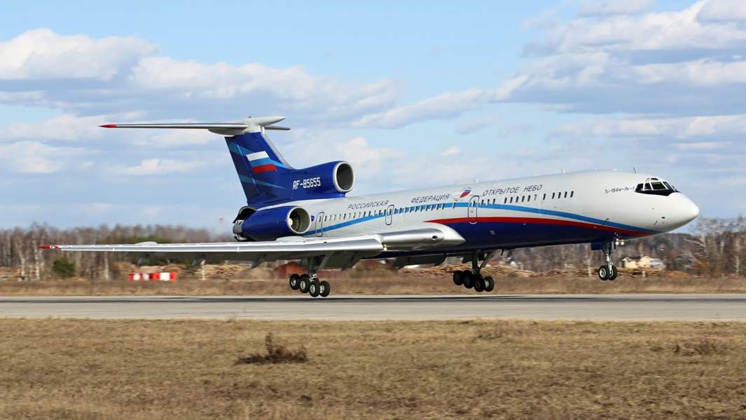 Самолет Ту-154М-ЛК-1 России системы наблюдения «Открытое небо»